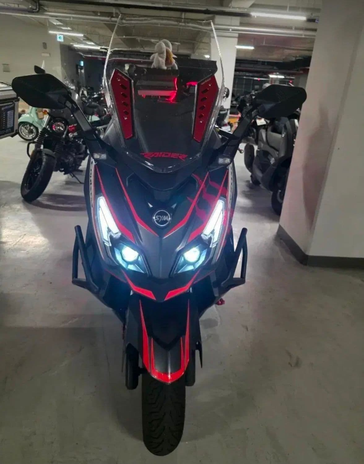 SYM 크루심 125 알파 ABS 2