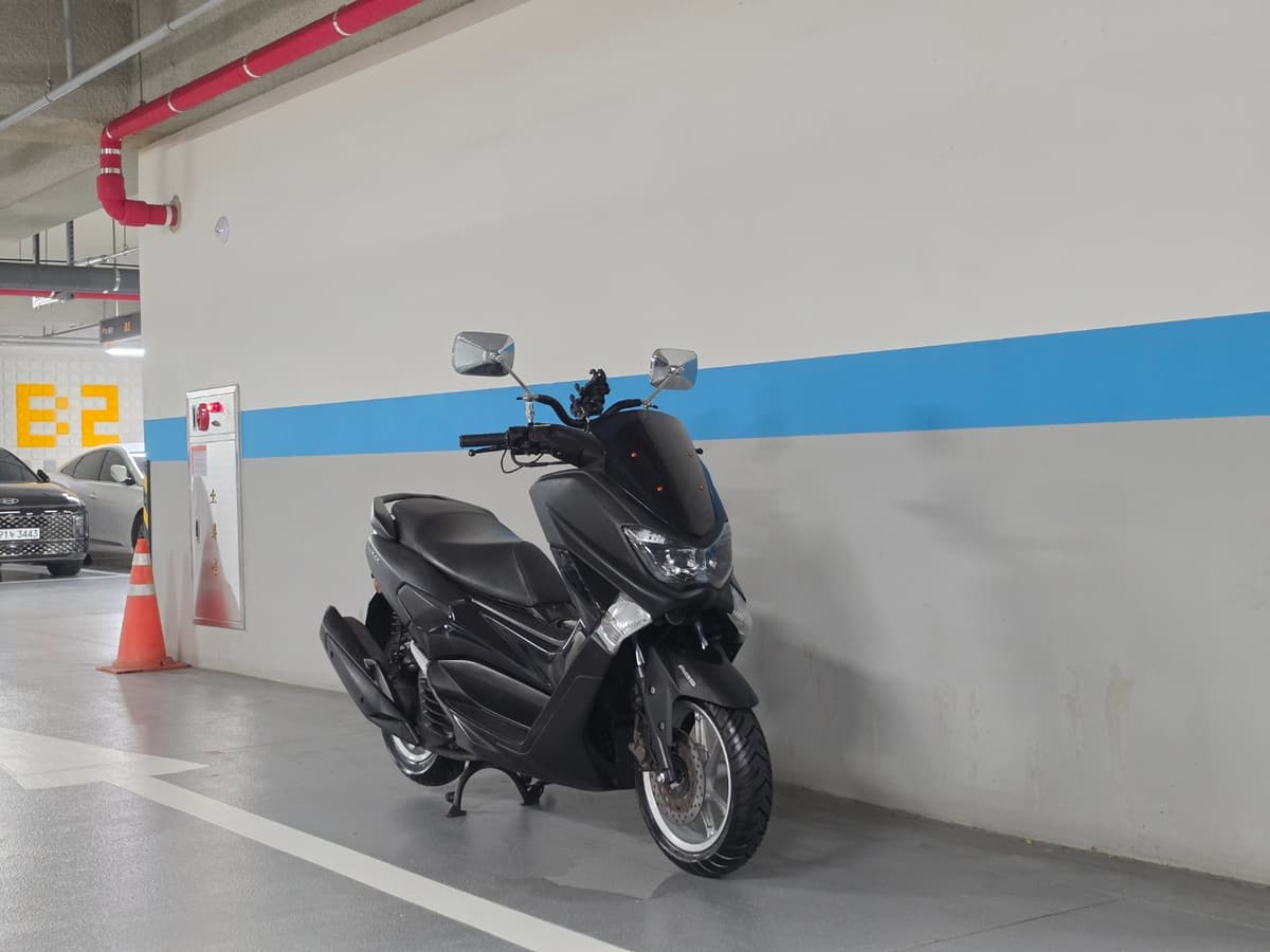 야마하 NMAX 125 4