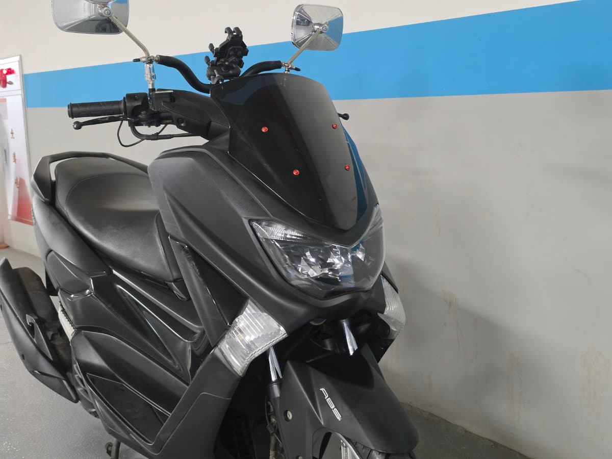 야마하 NMAX 125 5