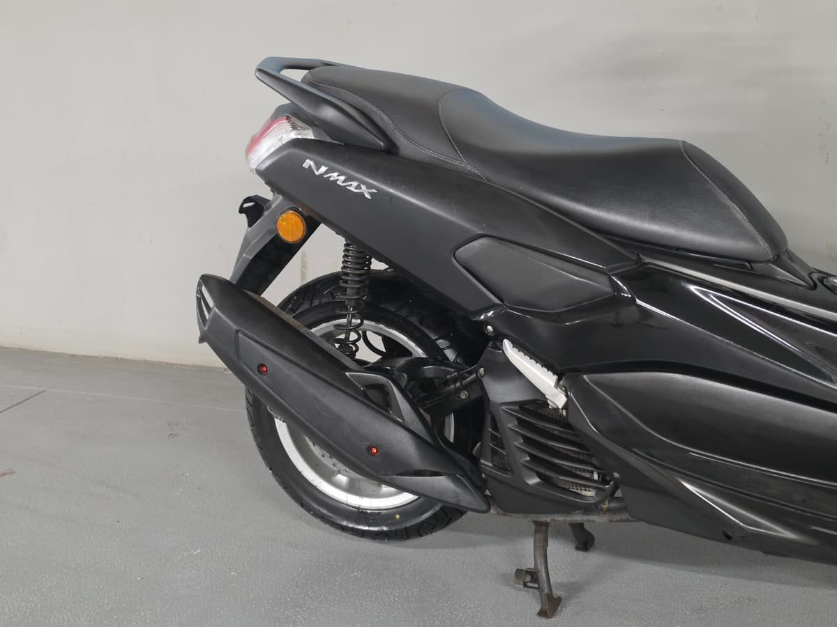 야마하 NMAX 125 6