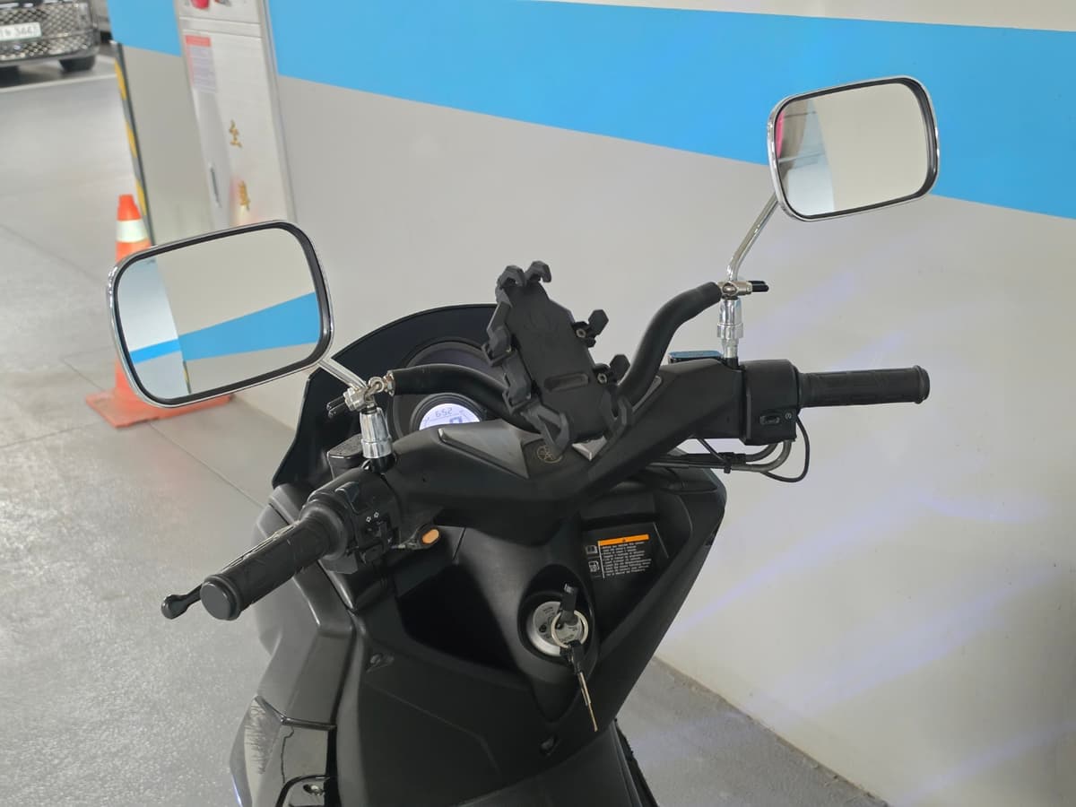 야마하 NMAX 125 15