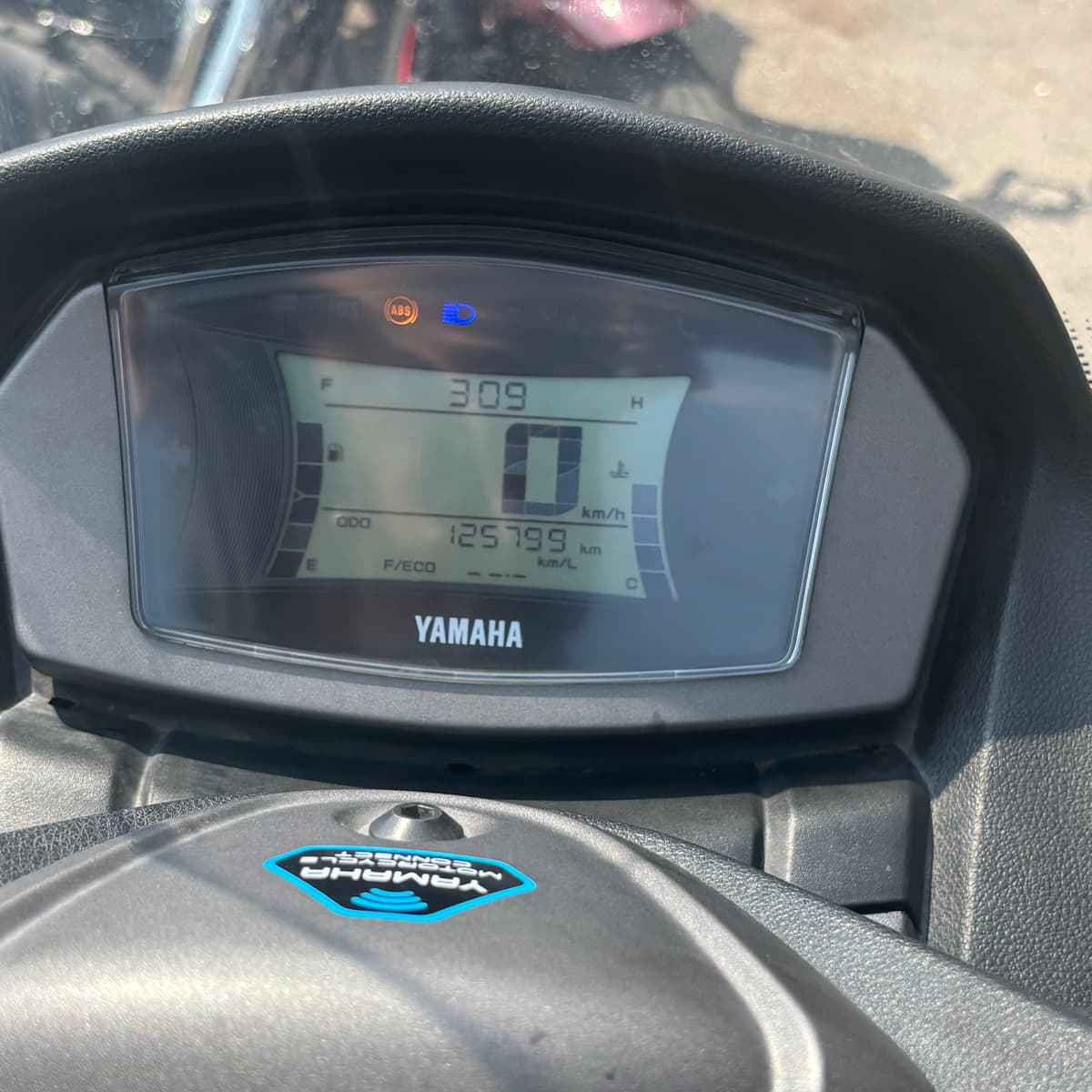 야마하 NMAX 155 9