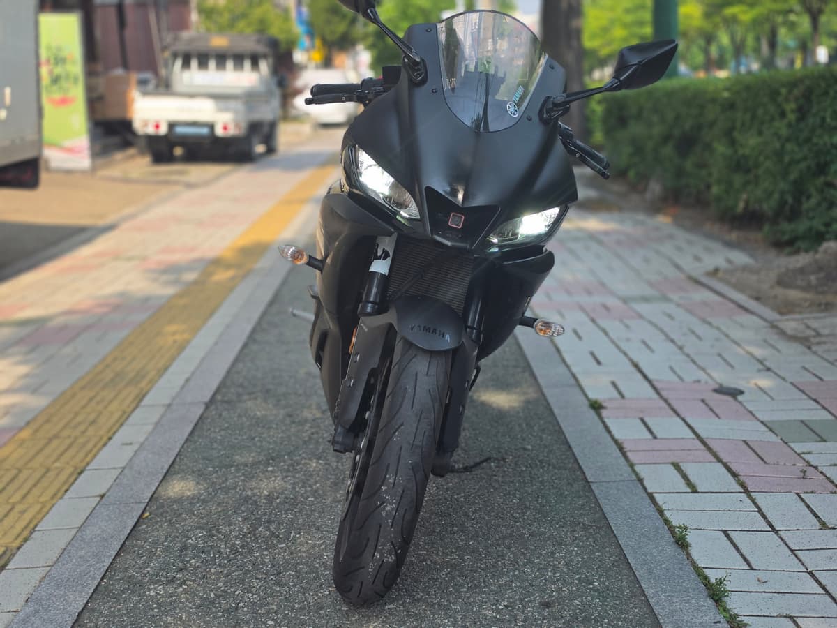야마하 YZF R3 1
