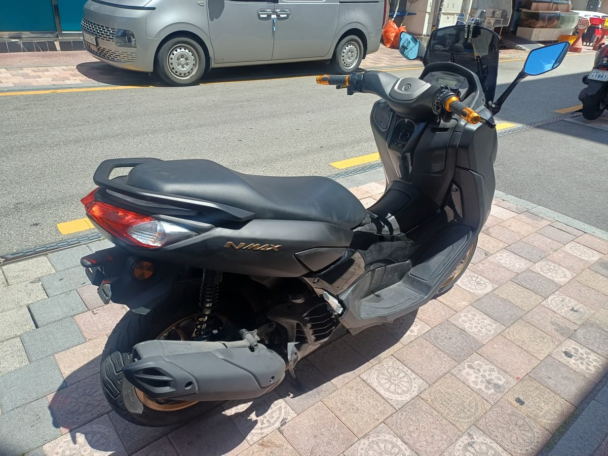 야마하 NMAX 125 5