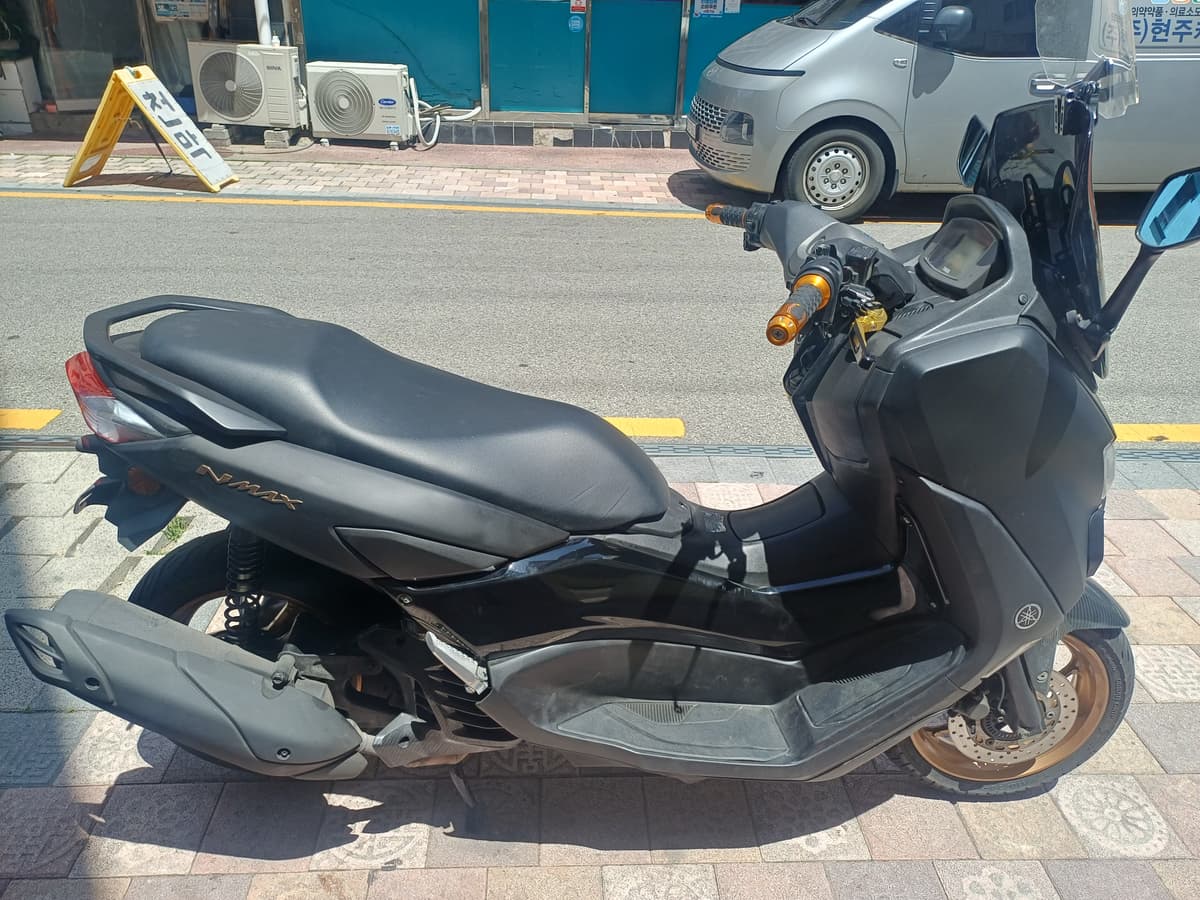 야마하 NMAX 125 6