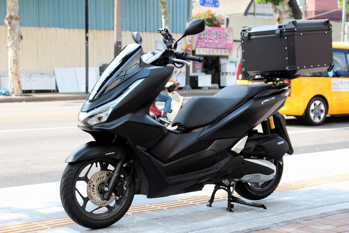 혼다 PCX 125 11