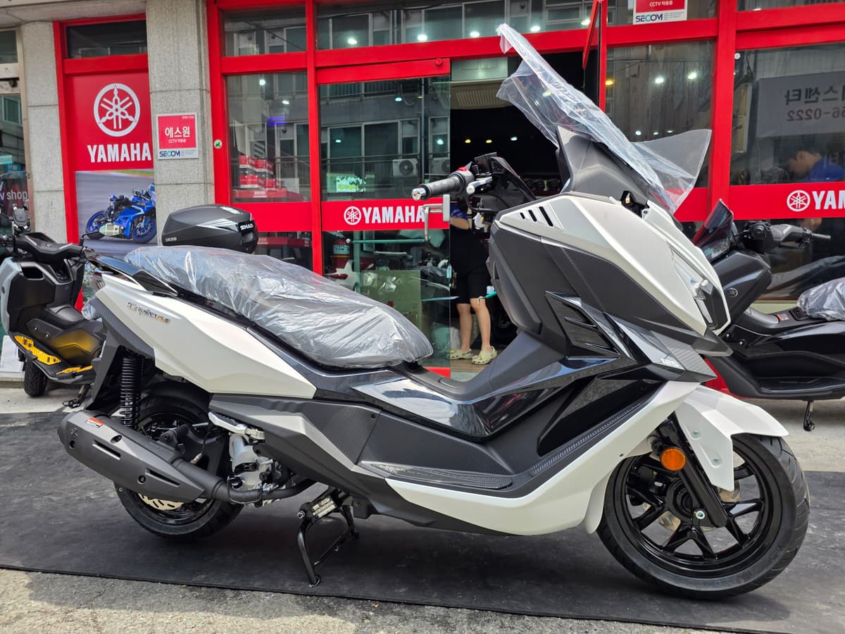 SYM 크루심 125 알파 ABS 2