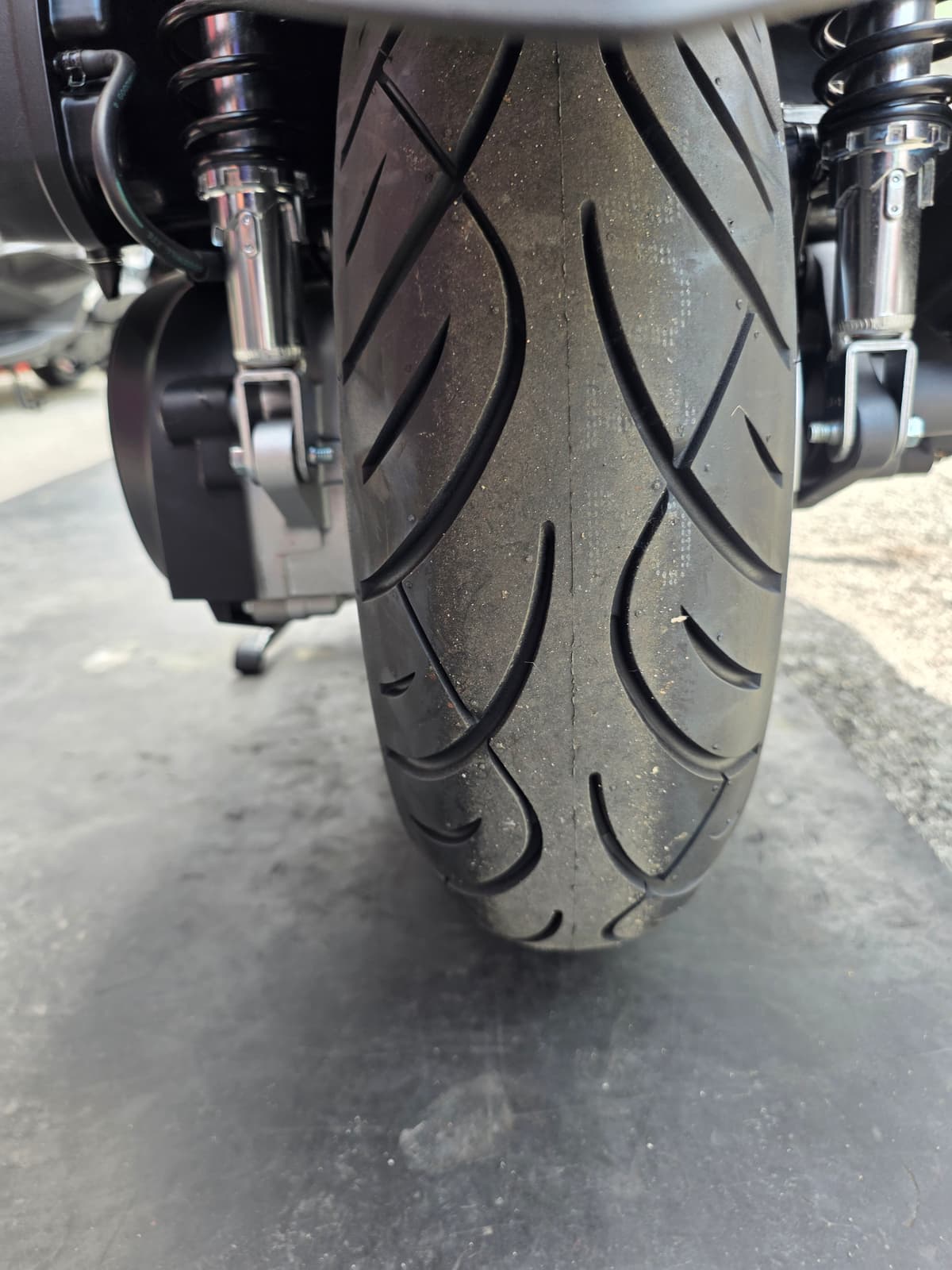SYM 크루심 125 알파 ABS 4