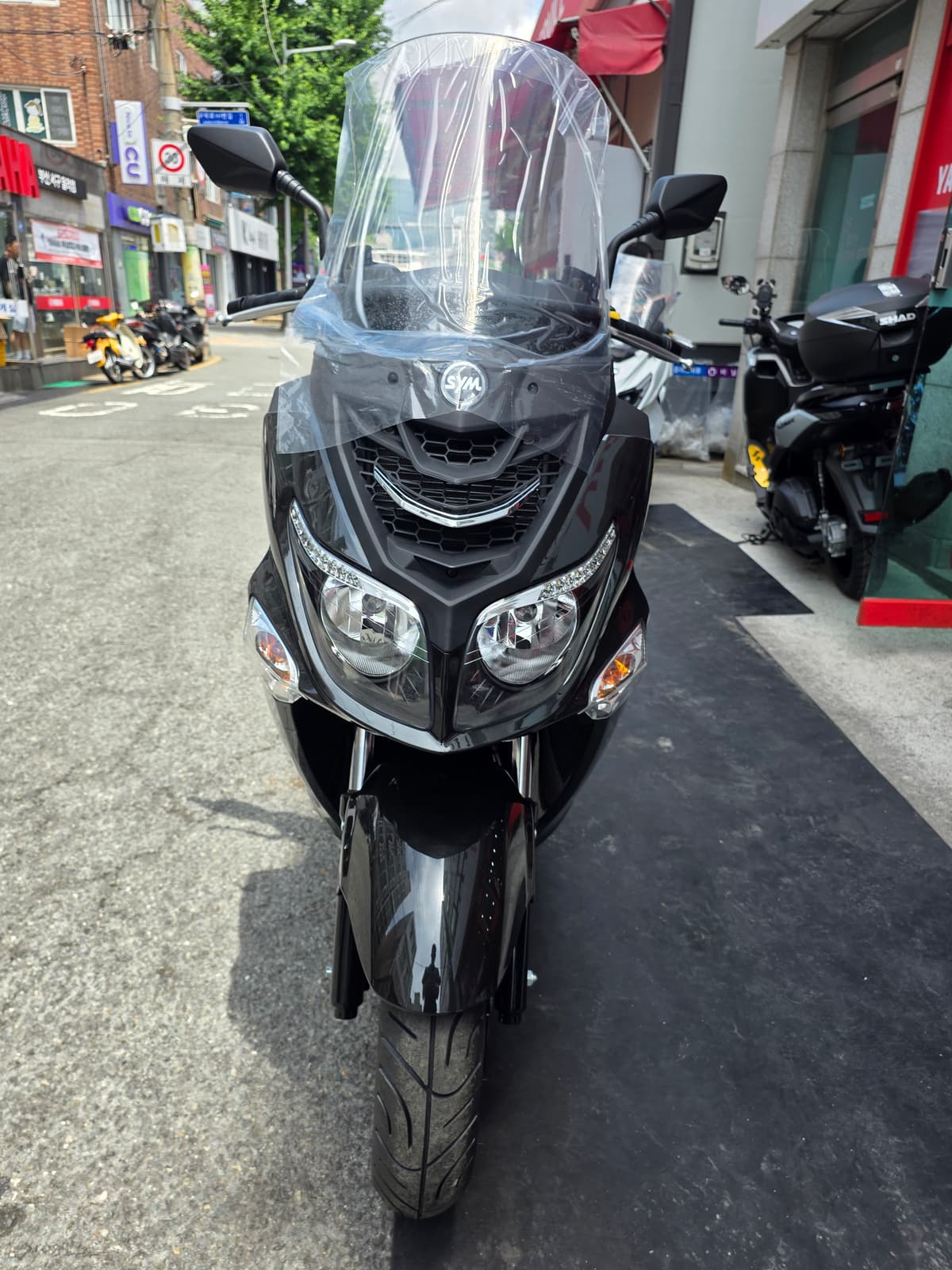 KR모터스 그란투스 125 9