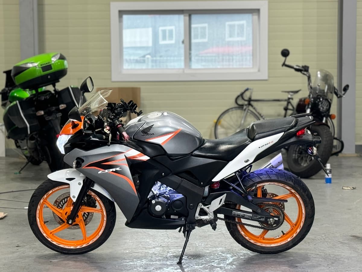 혼다 CBR 125 R 1