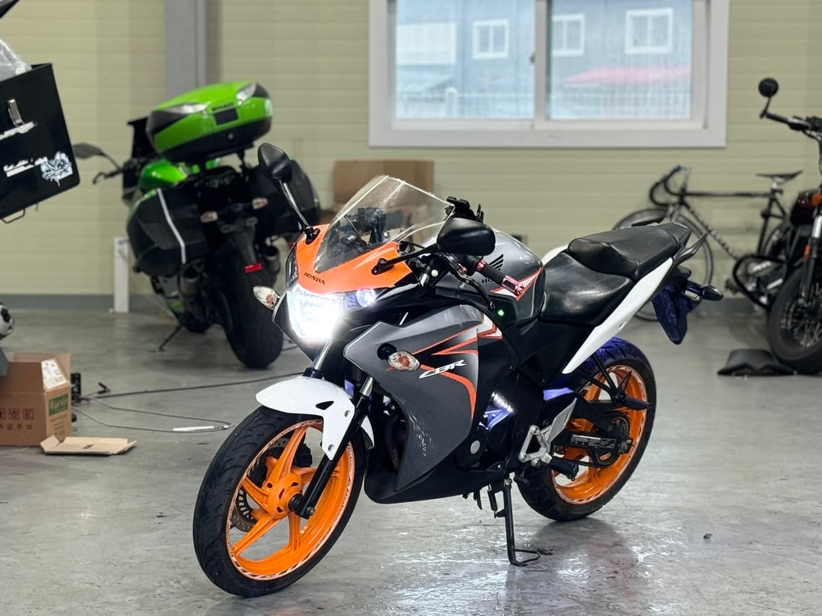 혼다 CBR 125 R 2