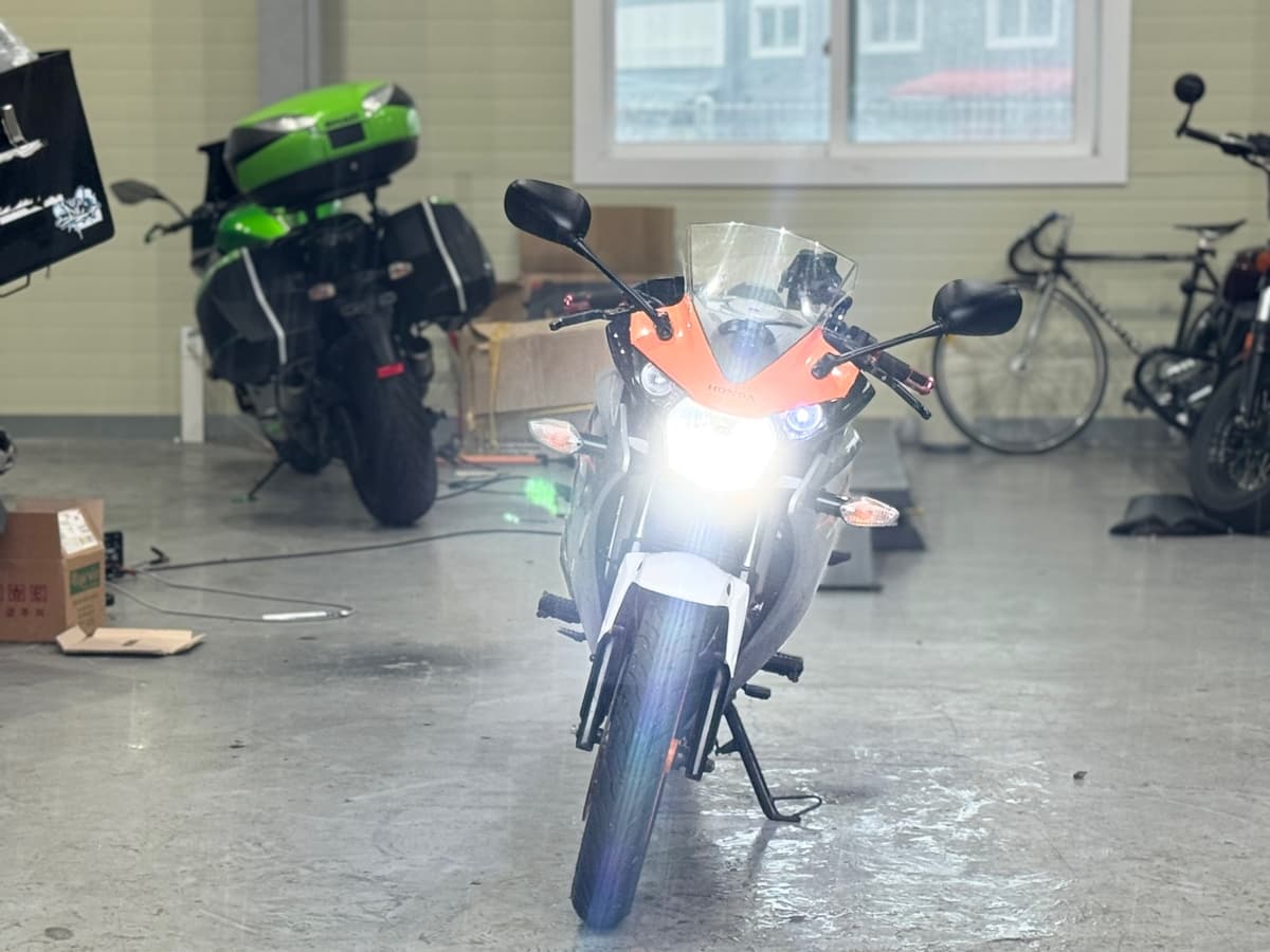 혼다 CBR 125 R 3