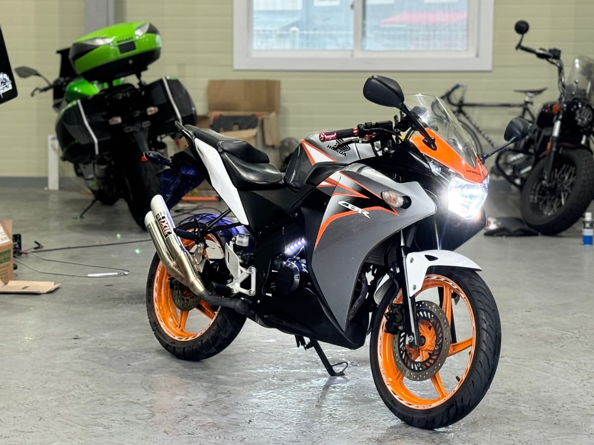혼다 CBR 125 R 4