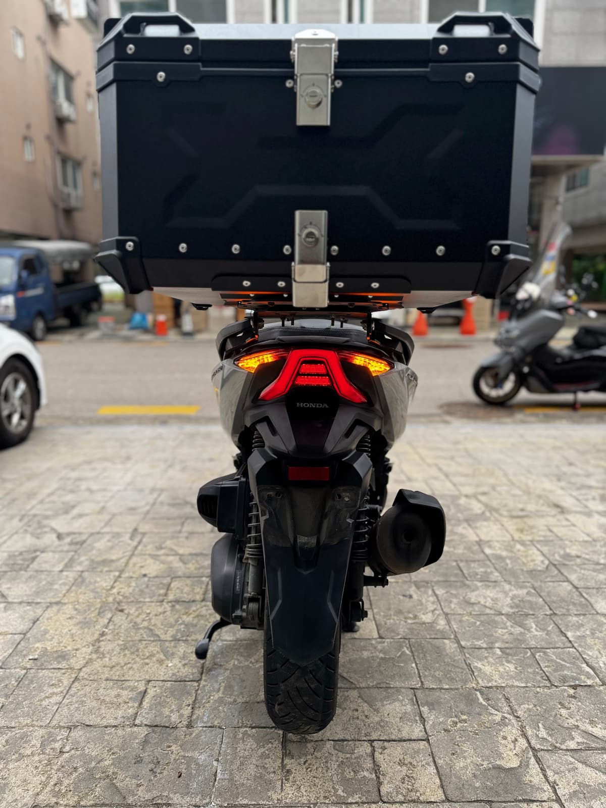 혼다 포르자 350 8
