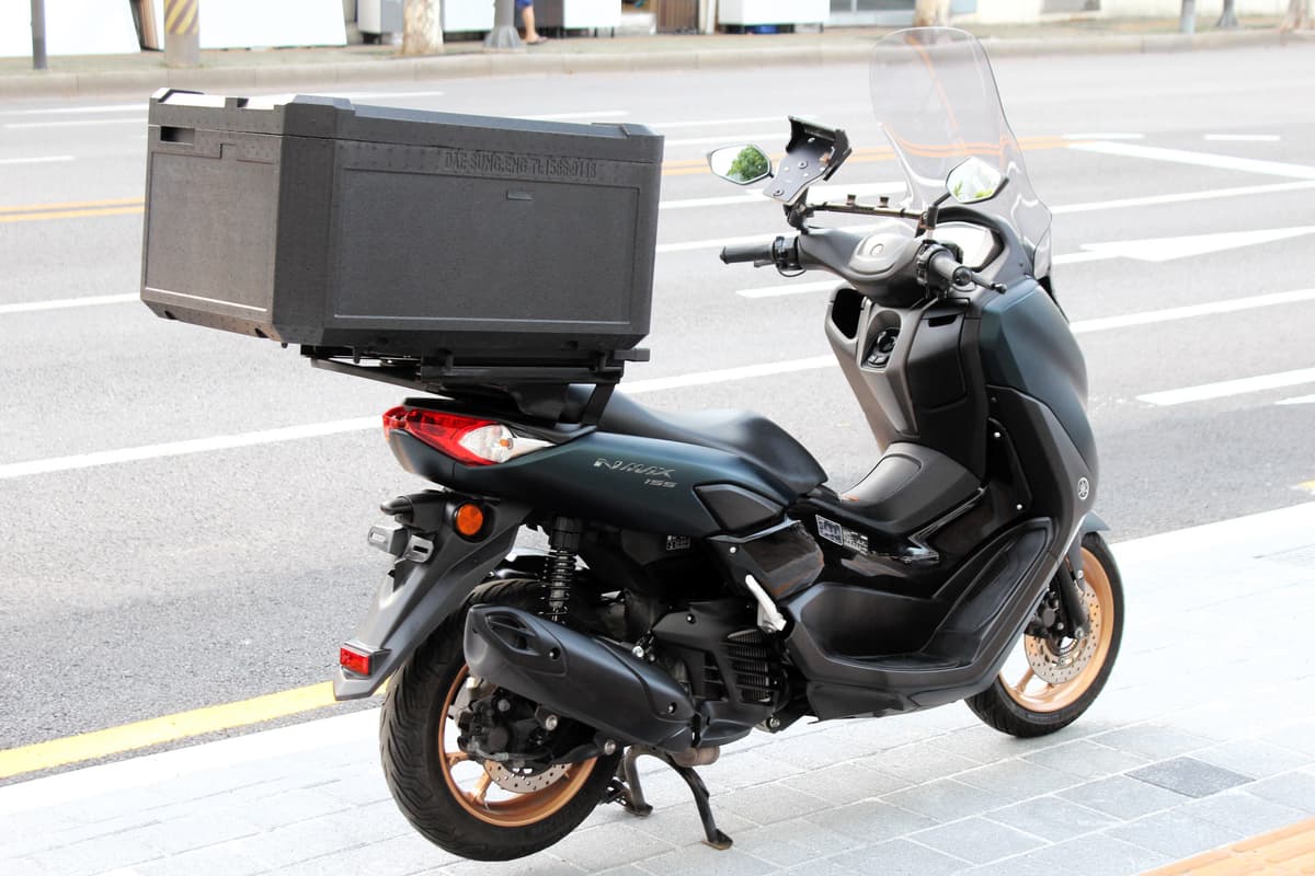 야마하 NMAX 155 7
