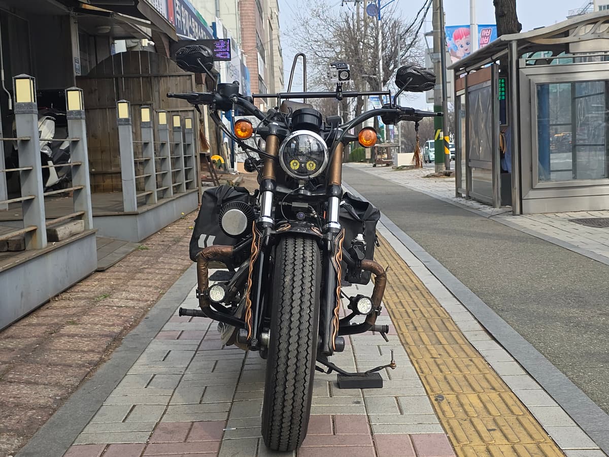 할리데이비슨 포티에잇 2