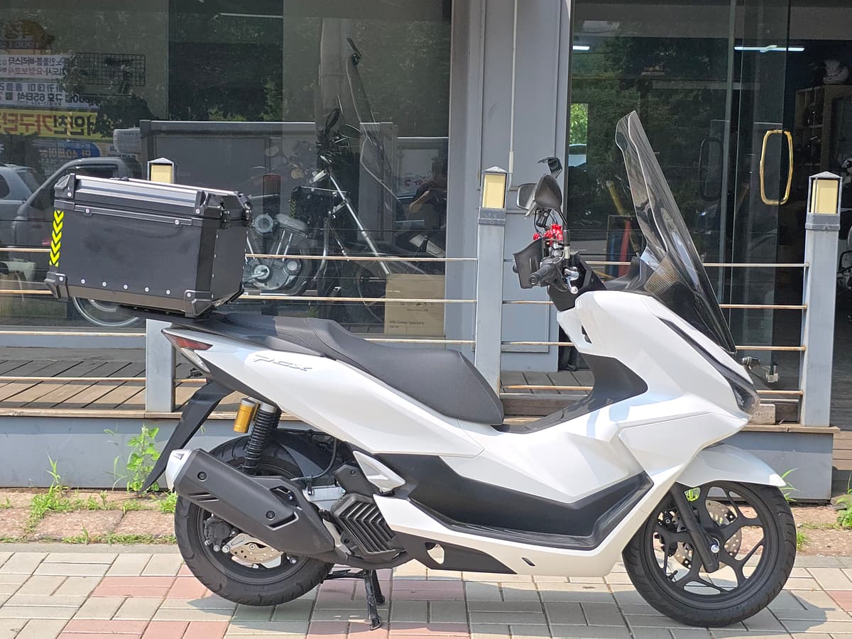 혼다 PCX 125 4
