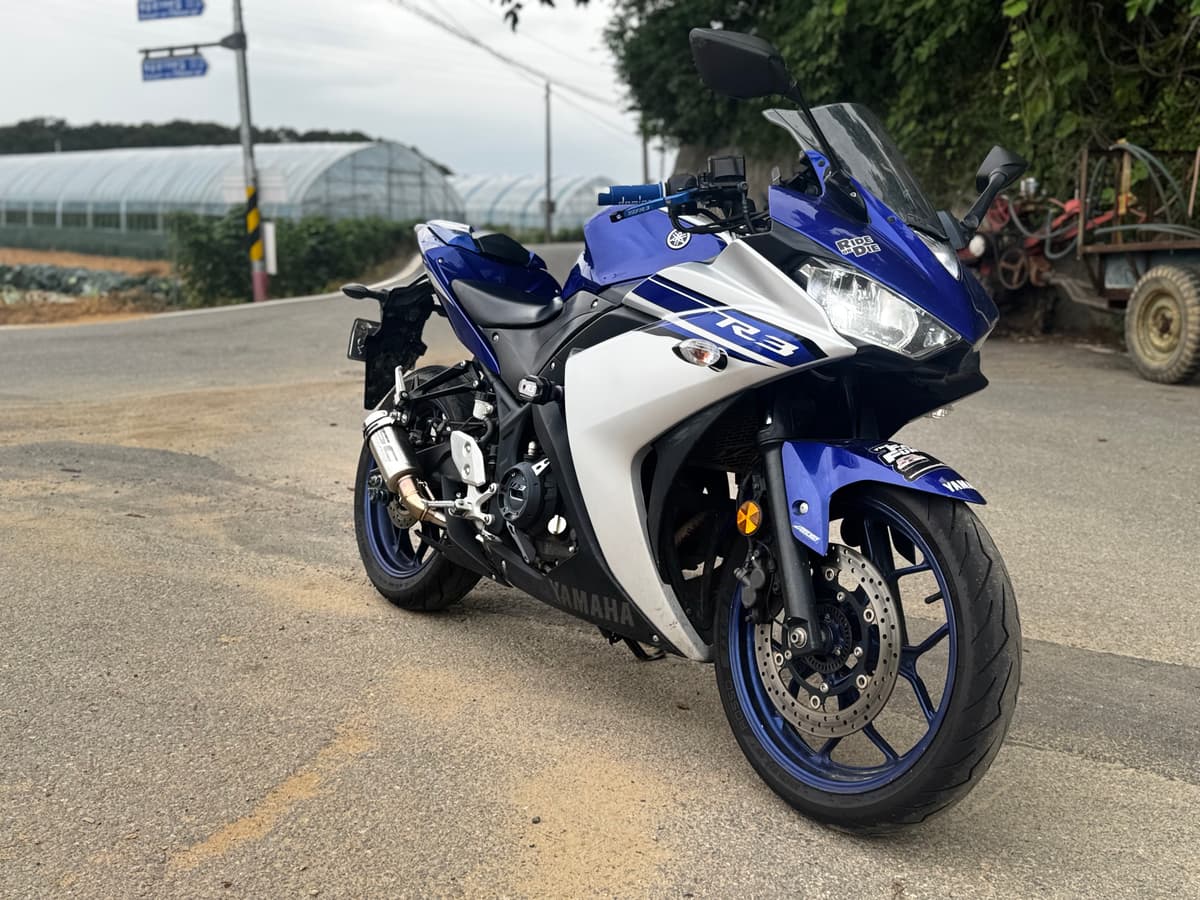야마하 YZF R3 1