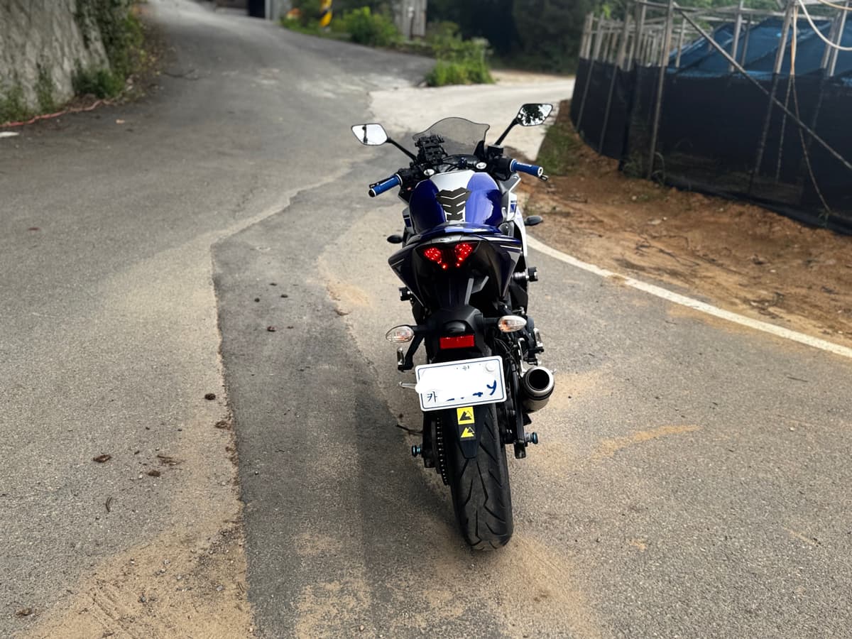 야마하 YZF R3 3