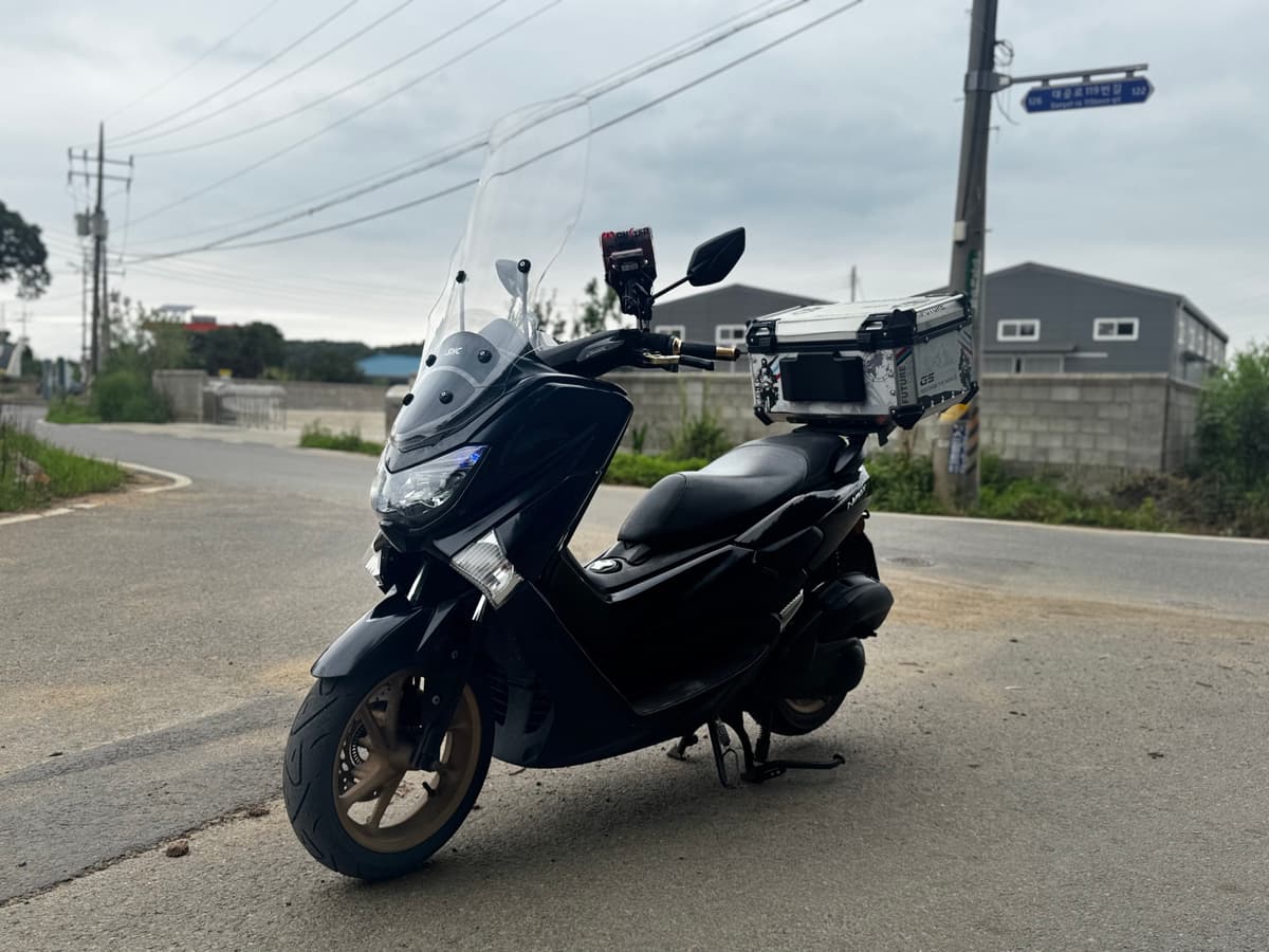 야마하 NMAX 125 5
