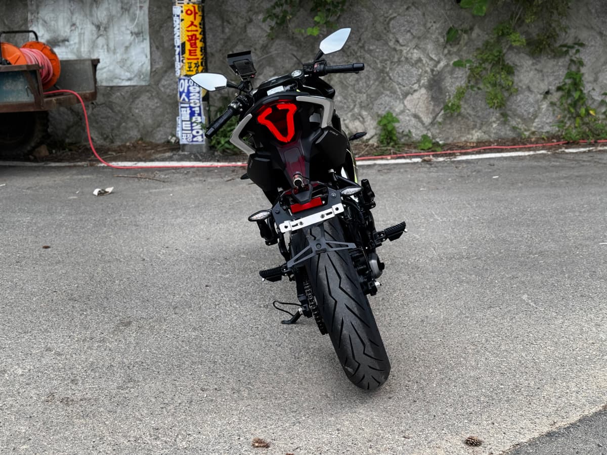 CF모토 300 SR 3