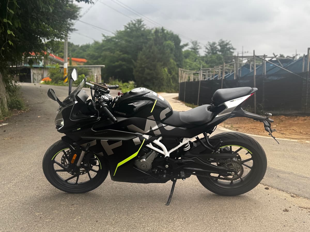 CF모토 300 SR 4