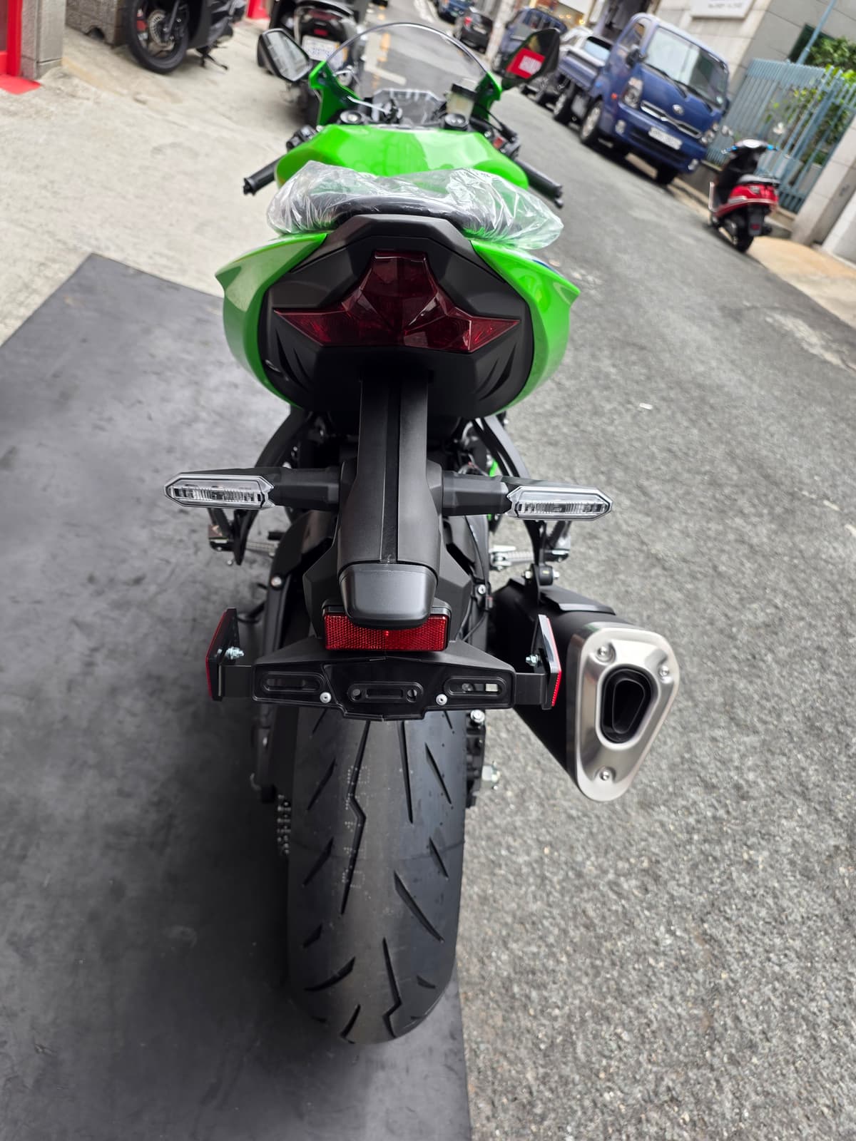 가와사키 닌자 ZX-6R 7