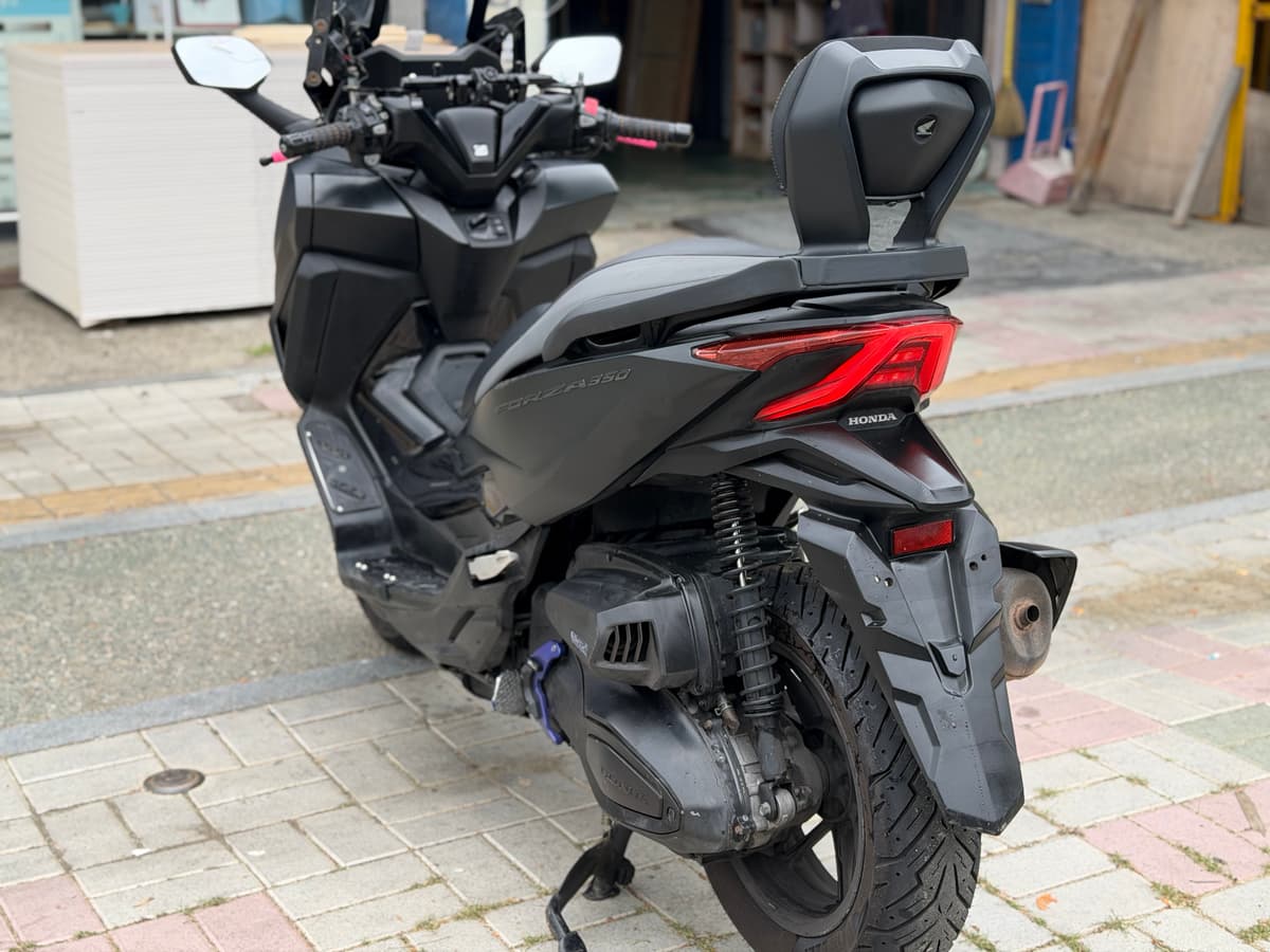 혼다 포르자 350 8