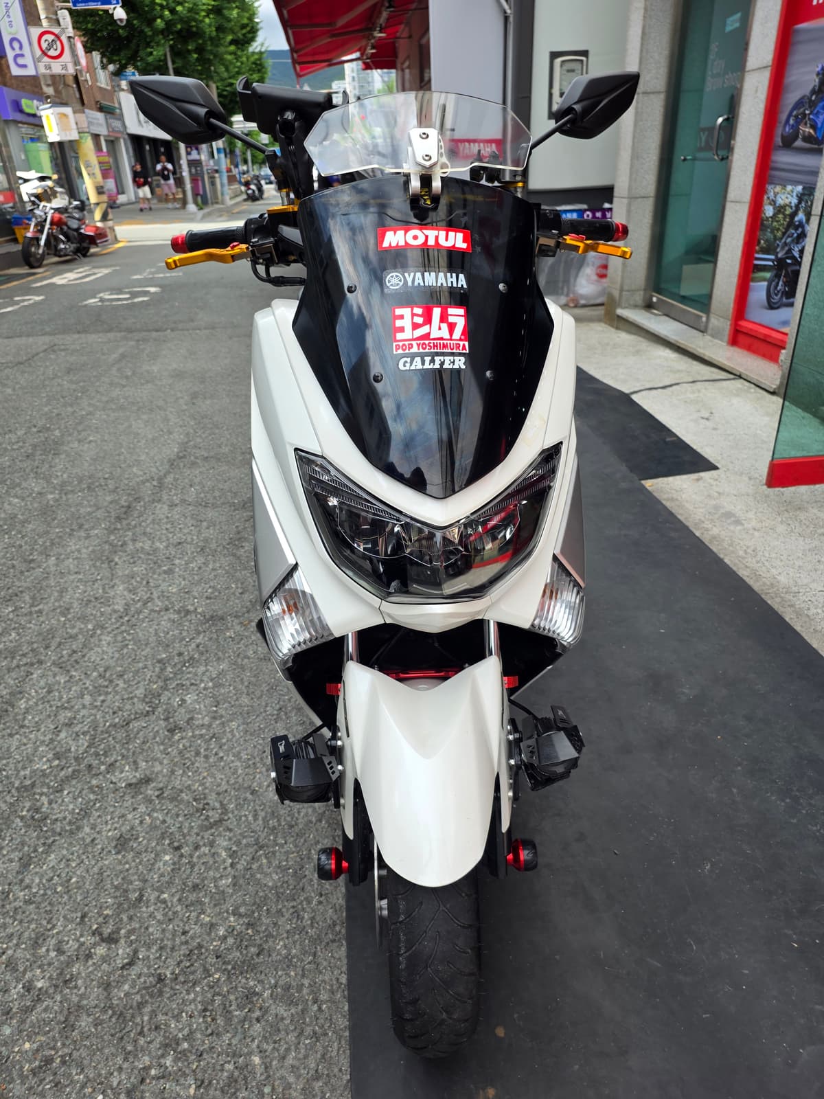 야마하 NMAX 125 1