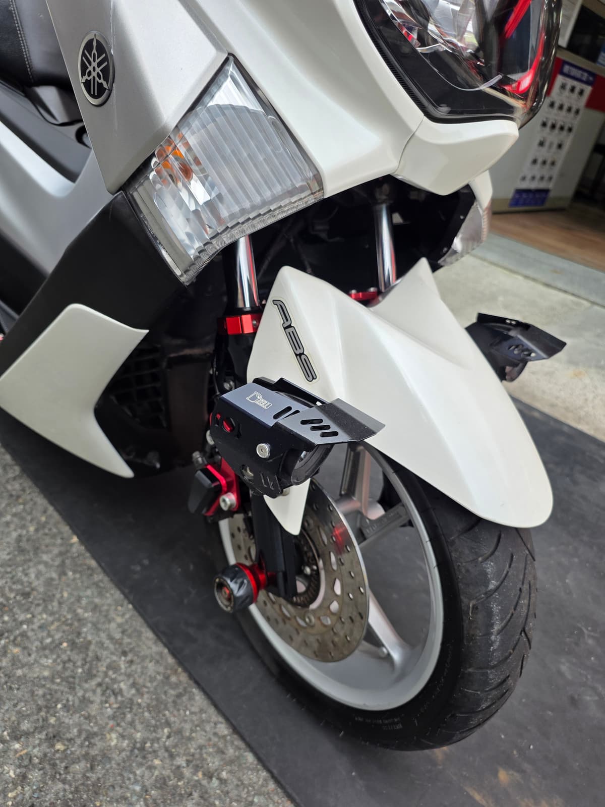 야마하 NMAX 125 17