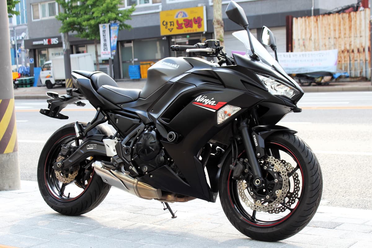 가와사키 닌자 650 ABS 16