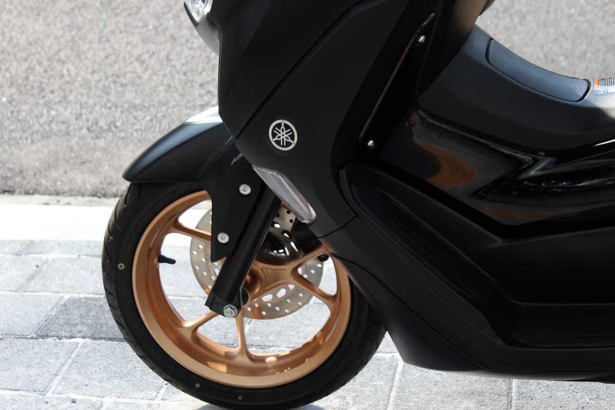 야마하 NMAX 125 8