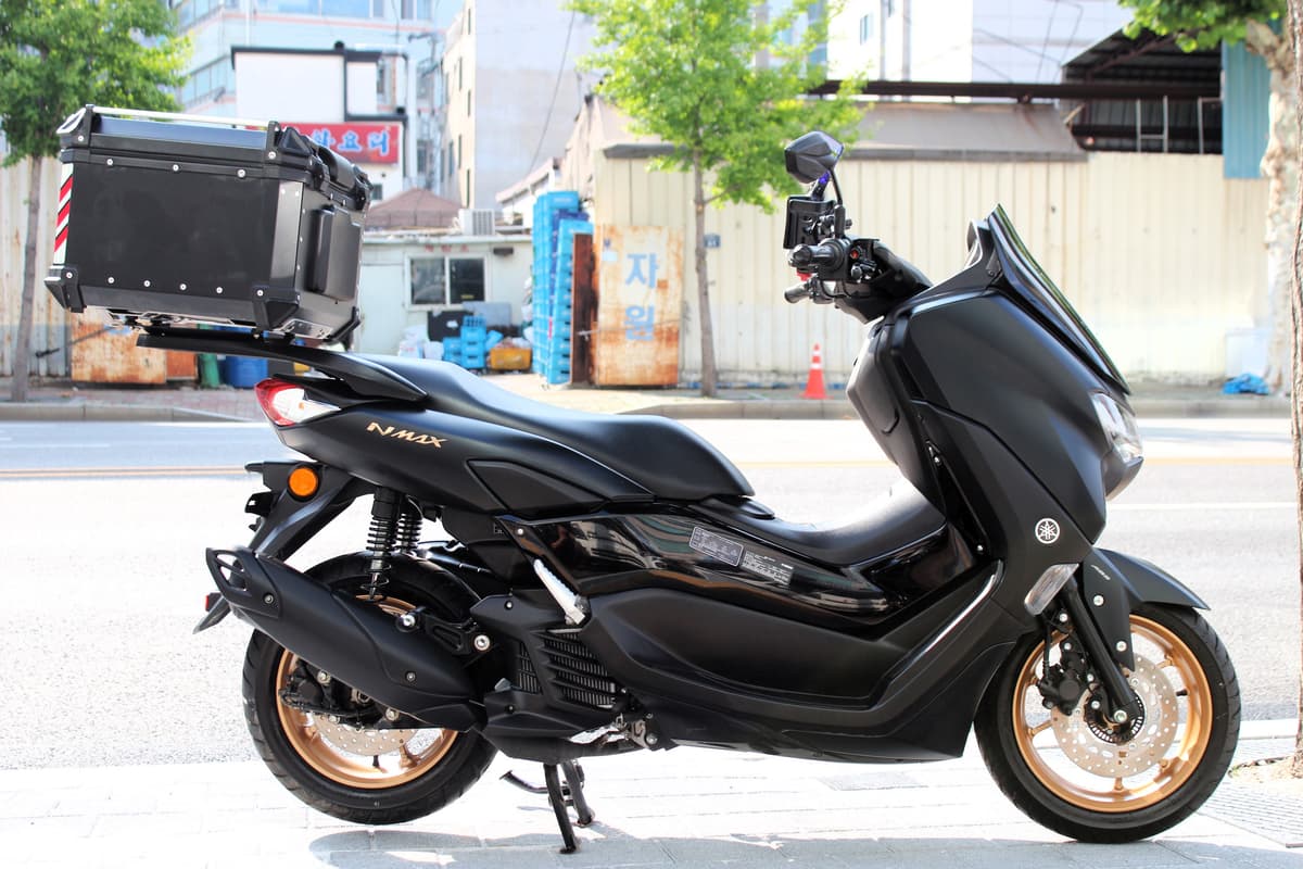 야마하 NMAX 125 13