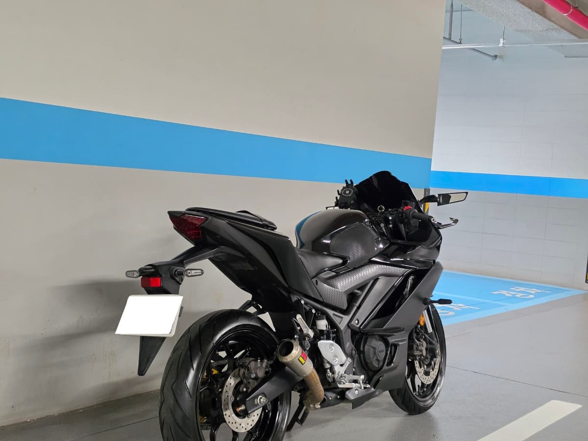 야마하 YZF R3 8
