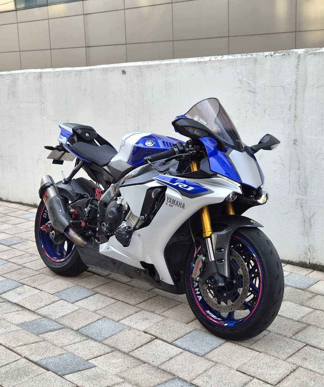 야마하 YZF R1 1