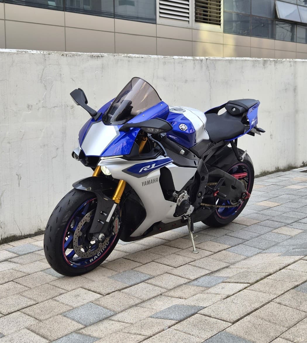 야마하 YZF R1 6