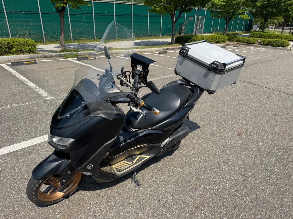 야마하 NMAX 125 4