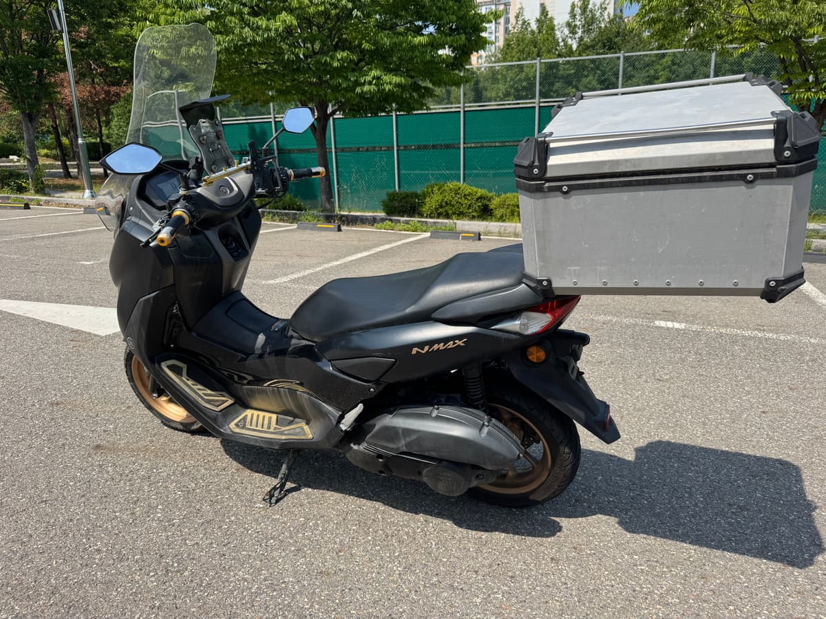 야마하 NMAX 125 6