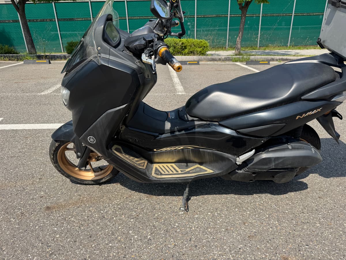 야마하 NMAX 125 11