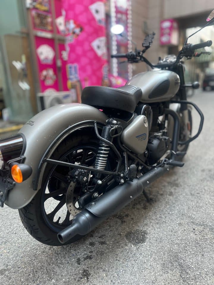 로얄엔필드 클래식 350 4