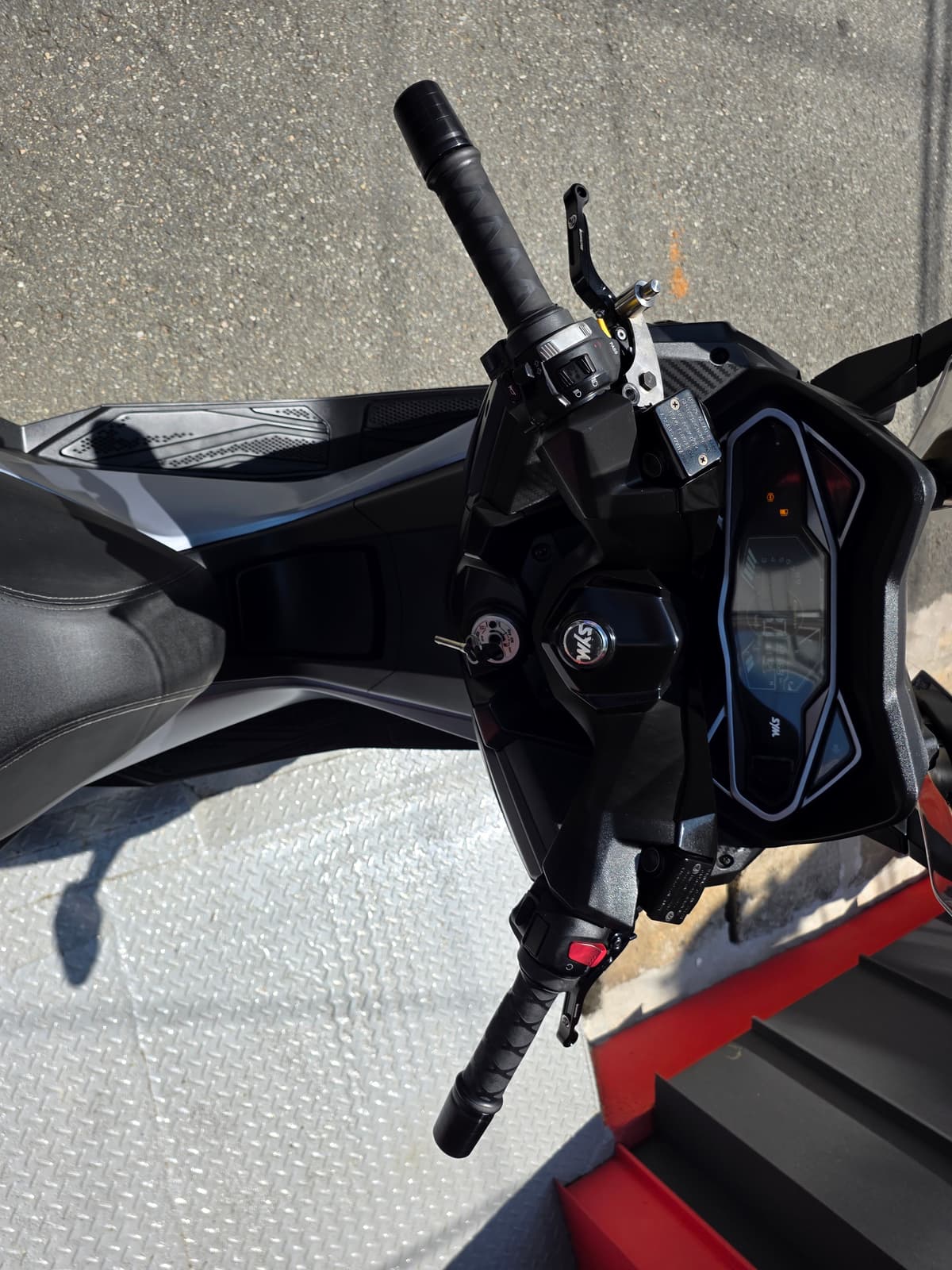 SYM 크루심 125 알파 ABS 13