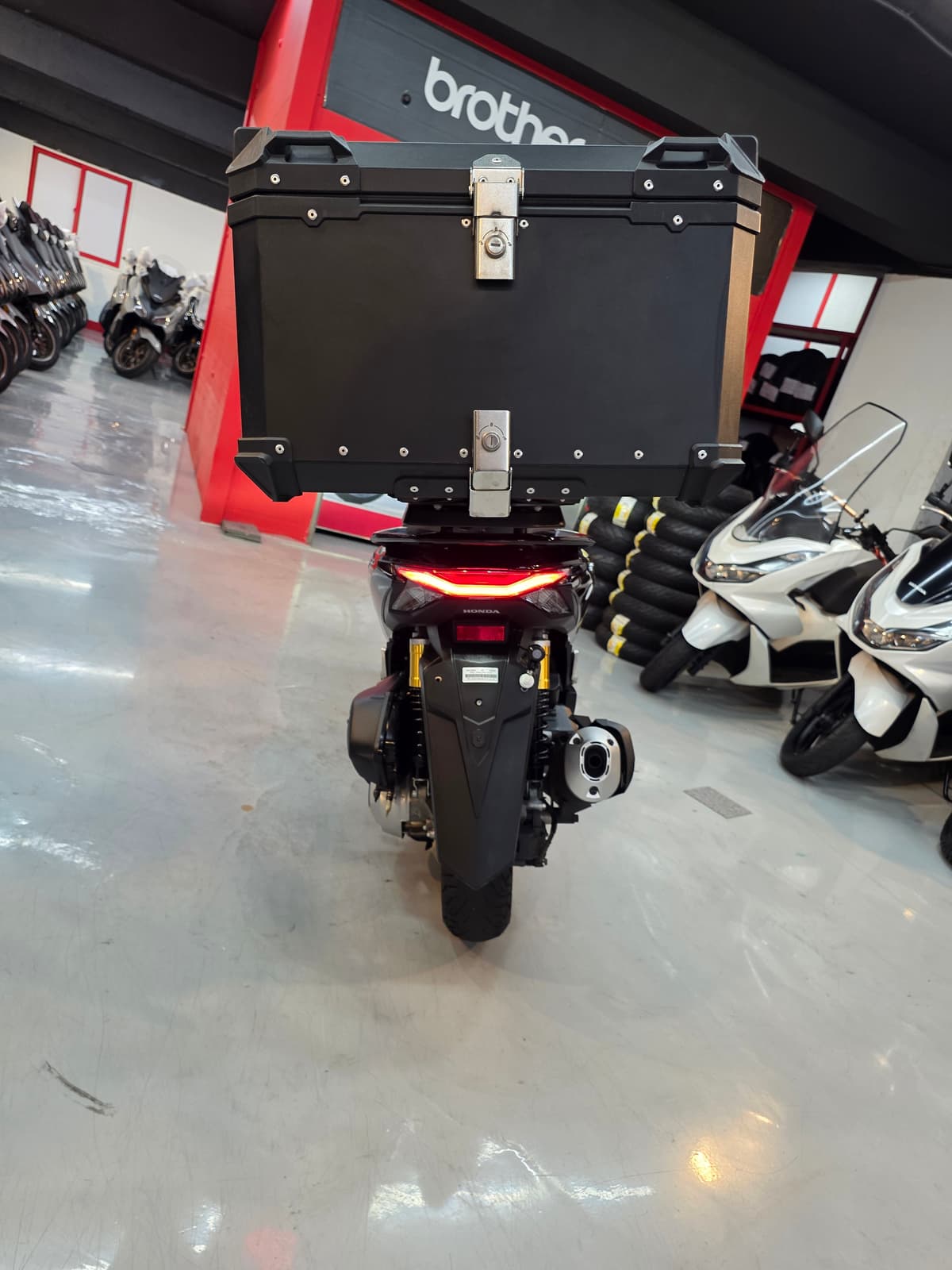 혼다 PCX 125 5