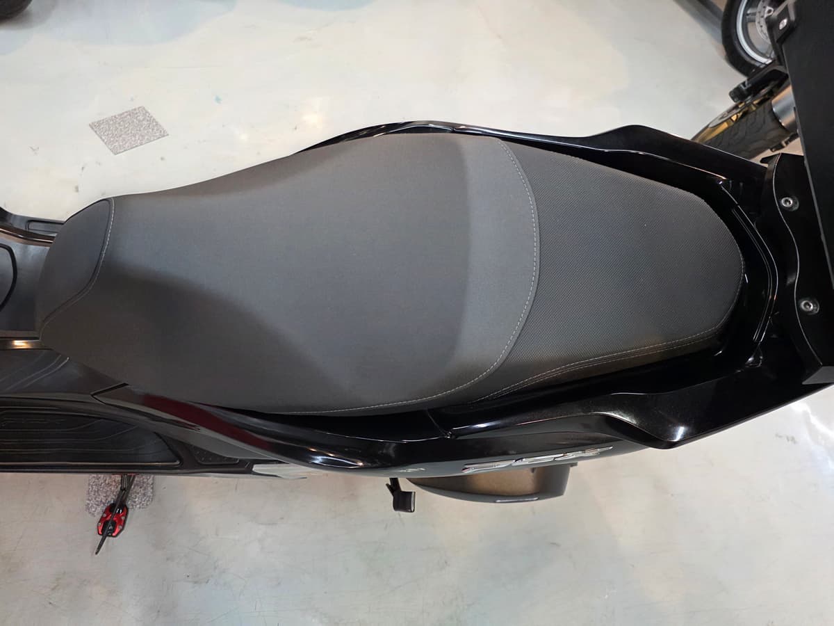 혼다 PCX 125 8