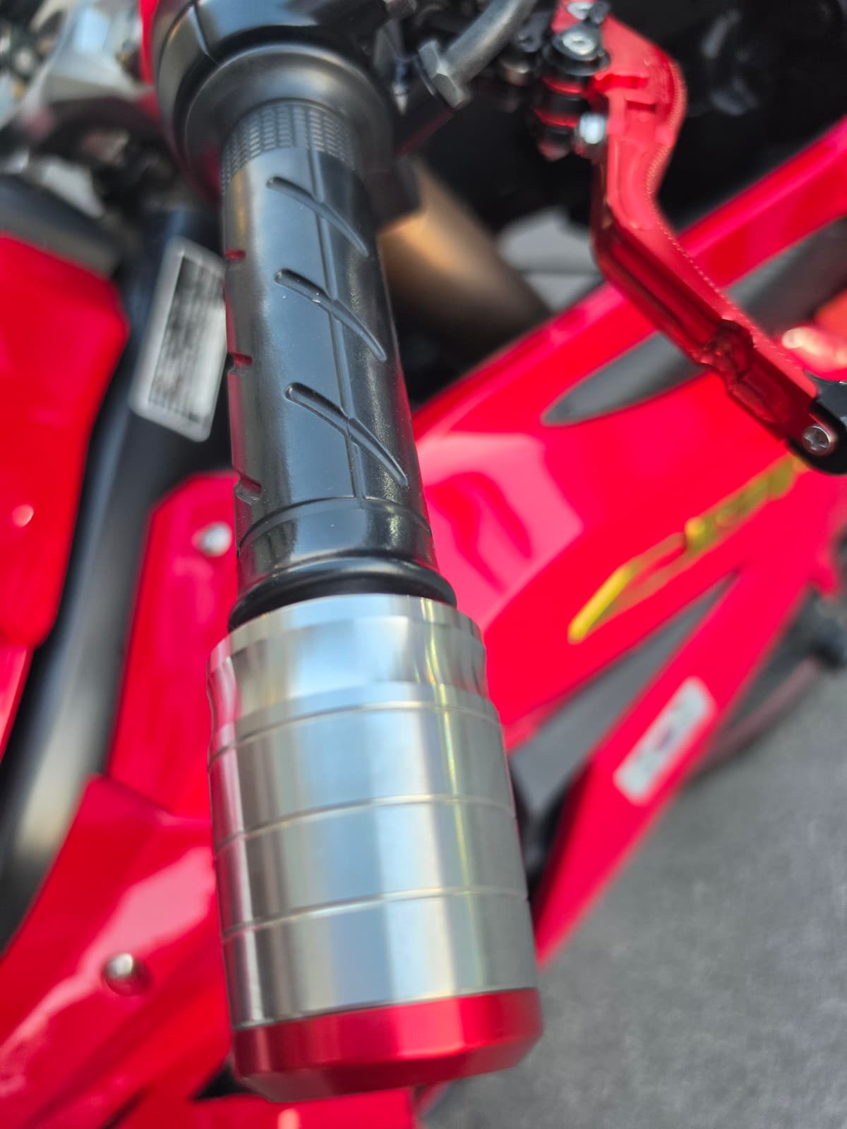혼다 CBR 650 R MT 5