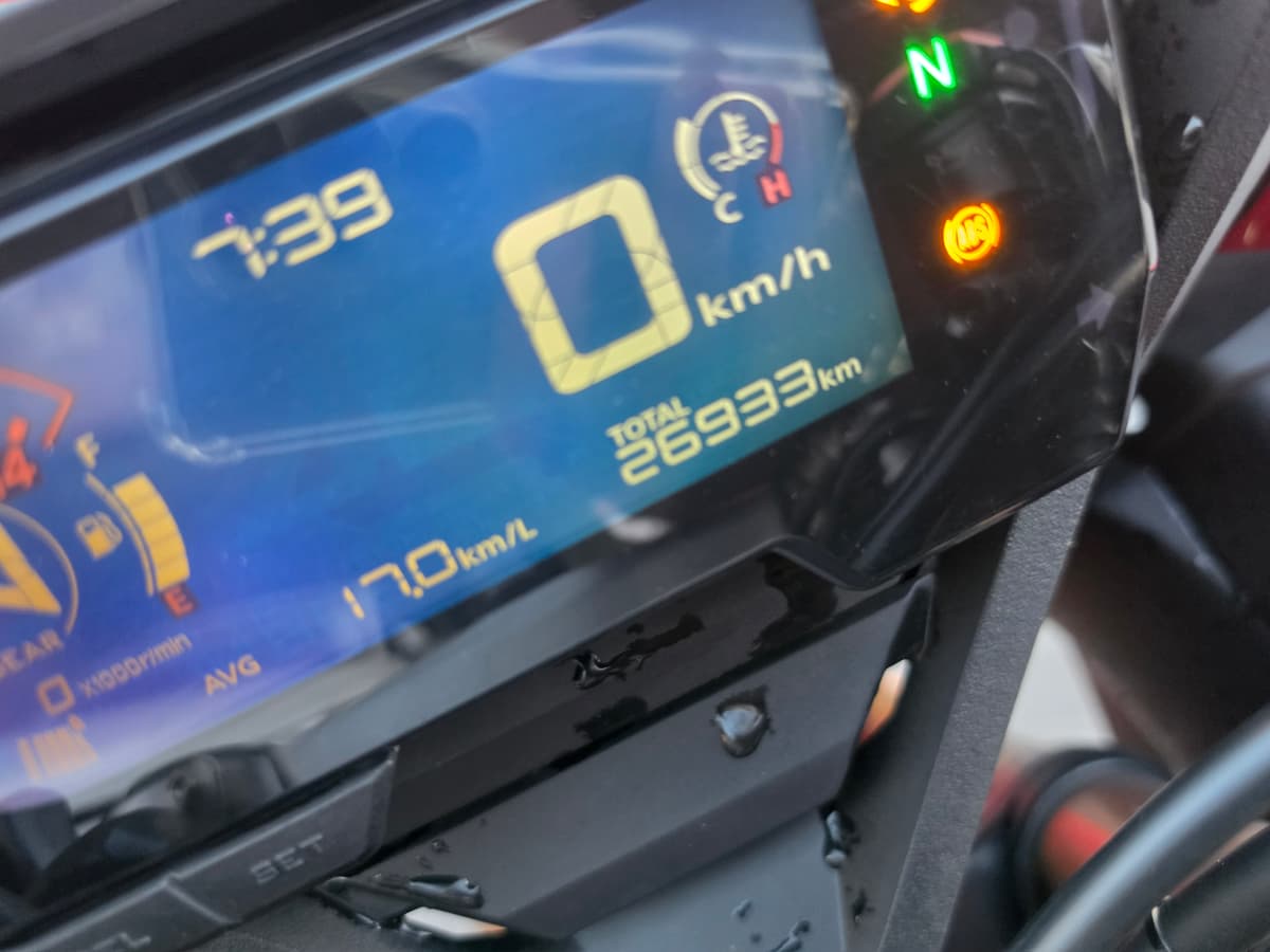 혼다 CBR 650 R MT 10