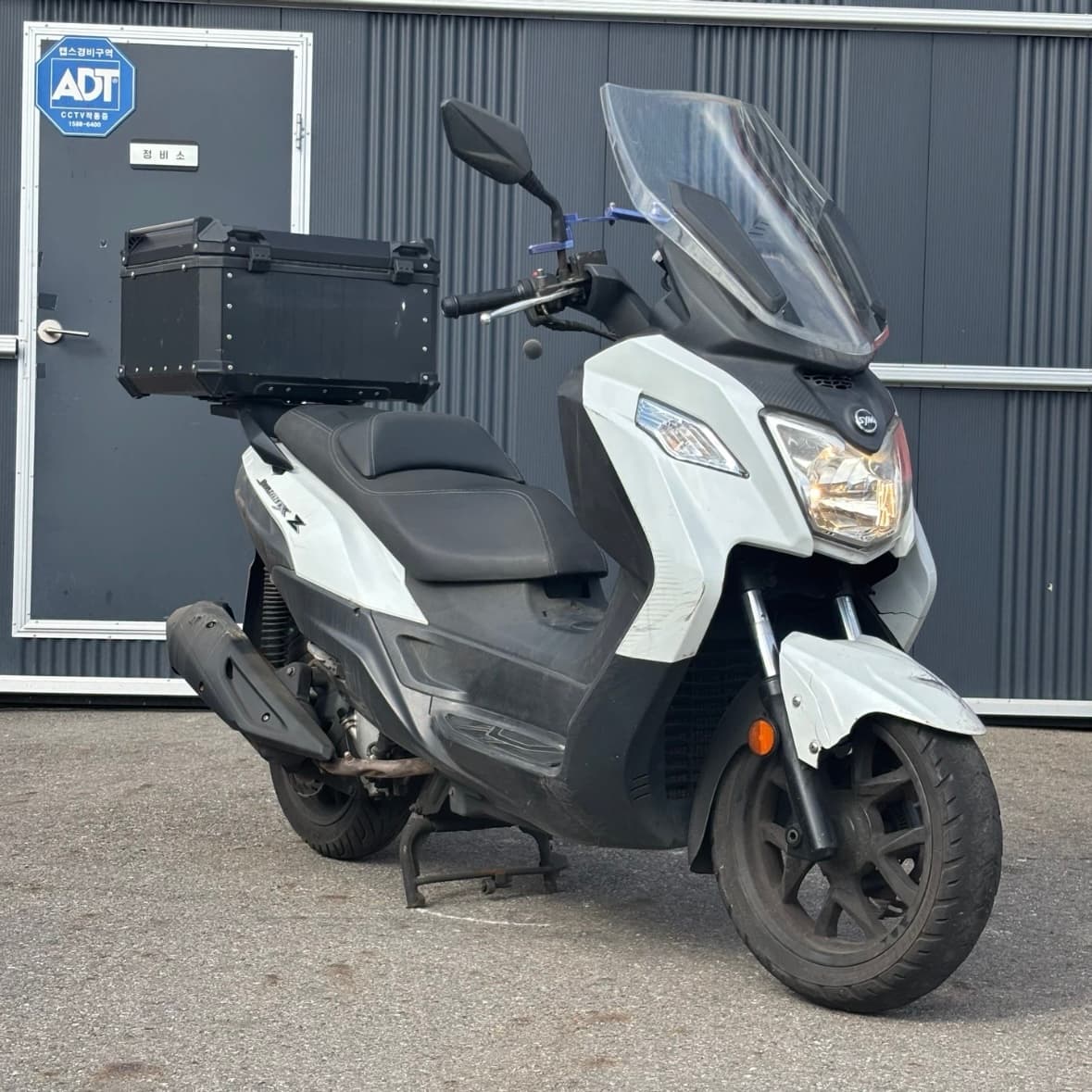 SYM 조이맥스 Z 300 플러스 ABS 1