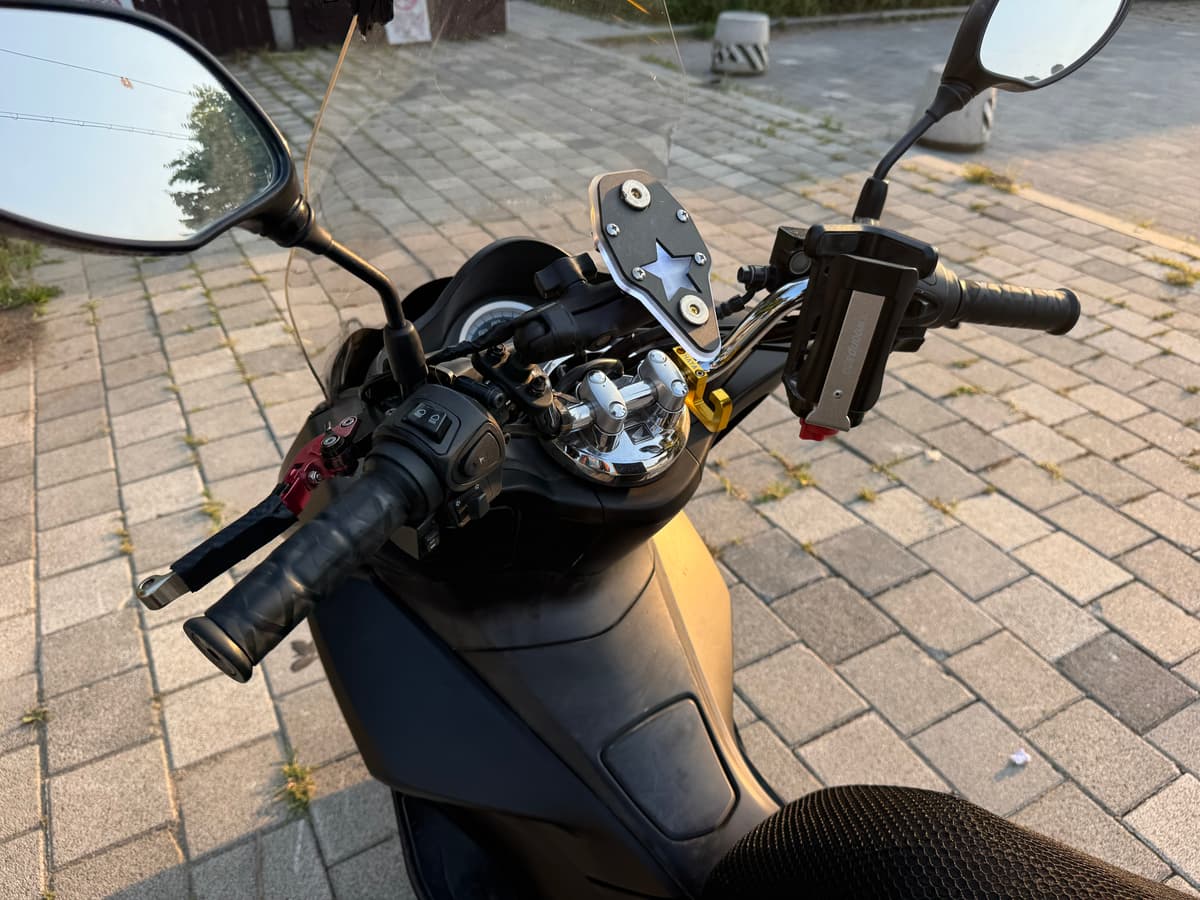 혼다 PCX 125 17