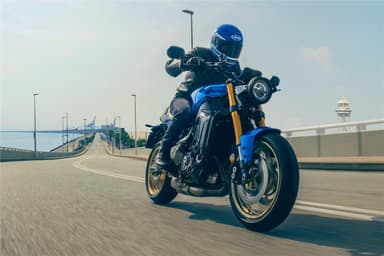 XSR 900