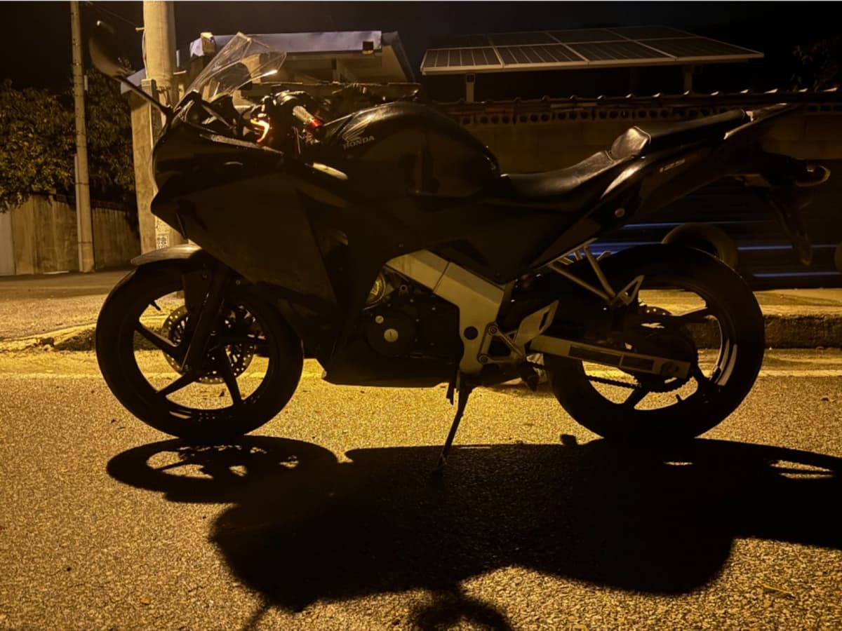 혼다 CBR 125 R 7