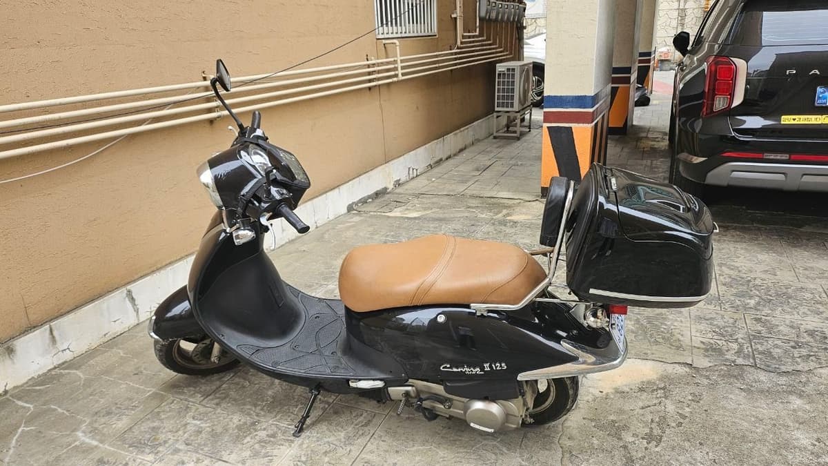 케이앤씨모터스 뉴 카빙 II 125 1